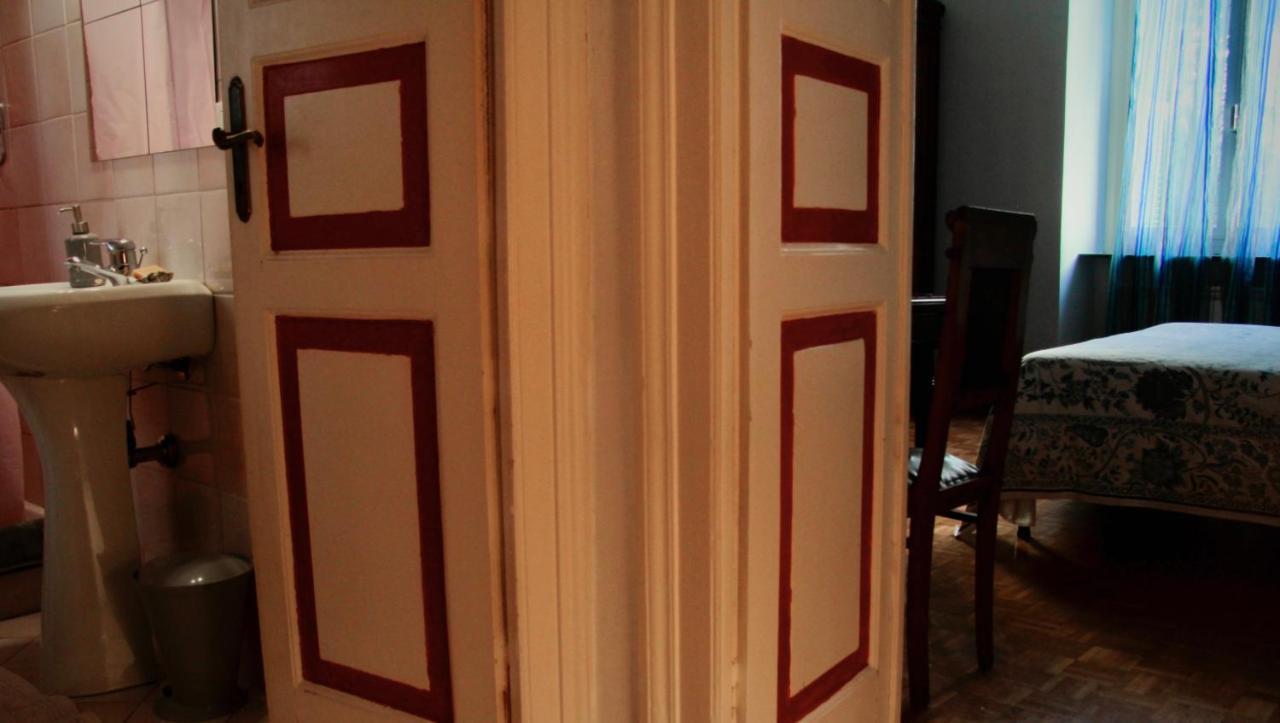 Artroom In Appartment Генуа Екстериор снимка